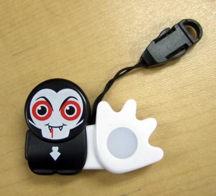 ちなみにこちらがPoken（いわゆる電子名刺）です